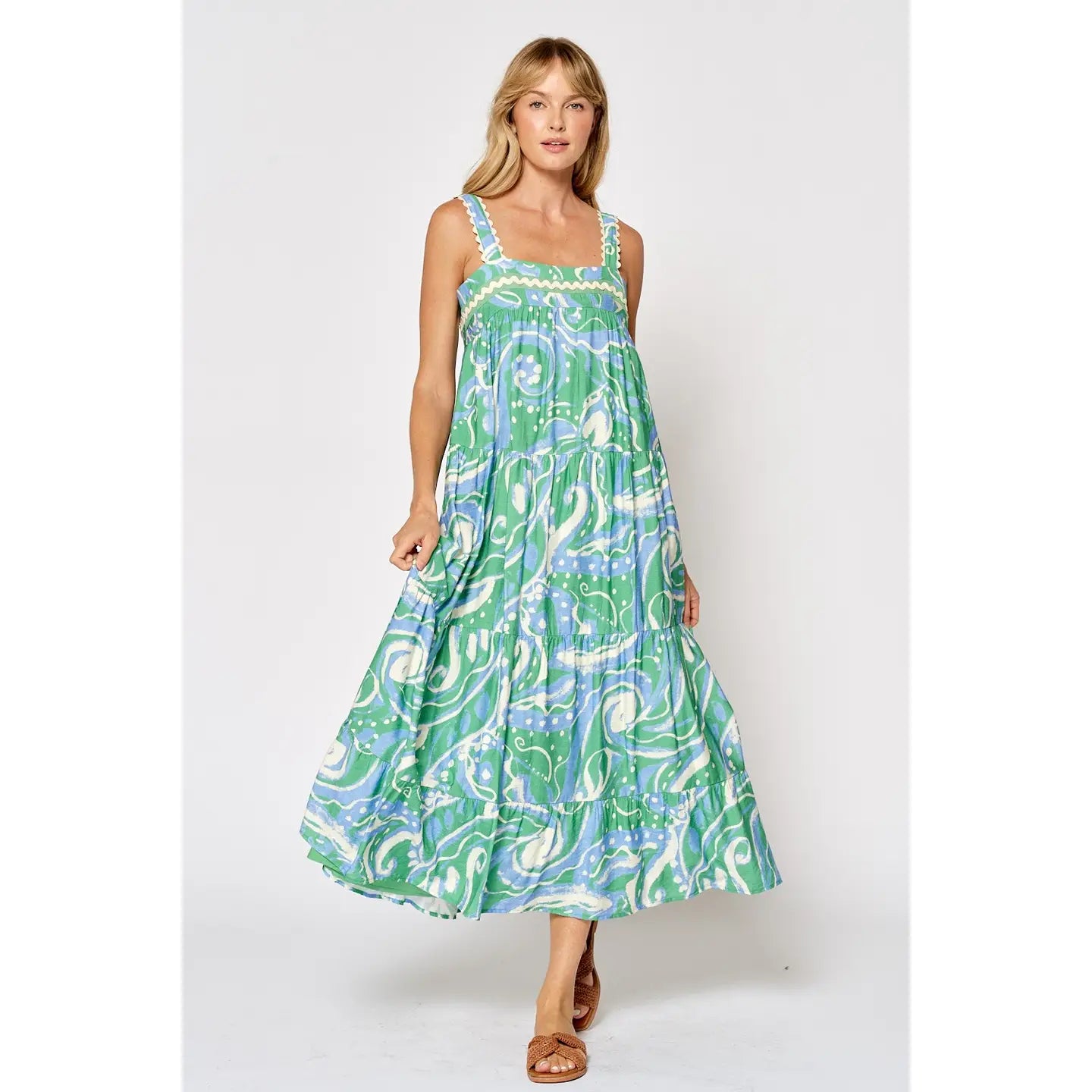 Sleeveless Tiered Maxi Dress