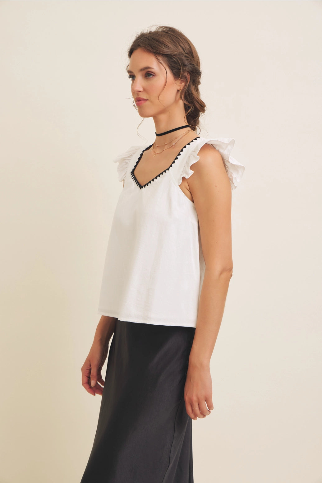 Ruffle Sleeved V-Neck Linen Top with Embroidery