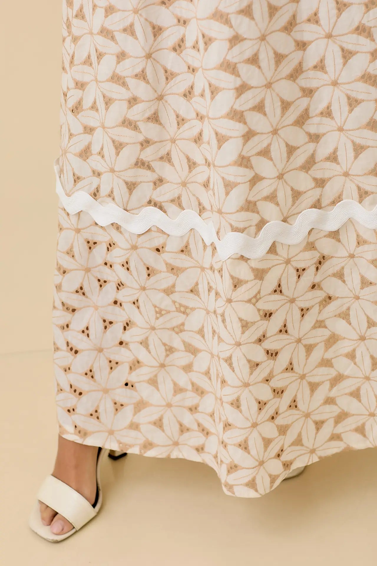 Floral Eyelet Maxi Dress with Contrasting Ric Rac