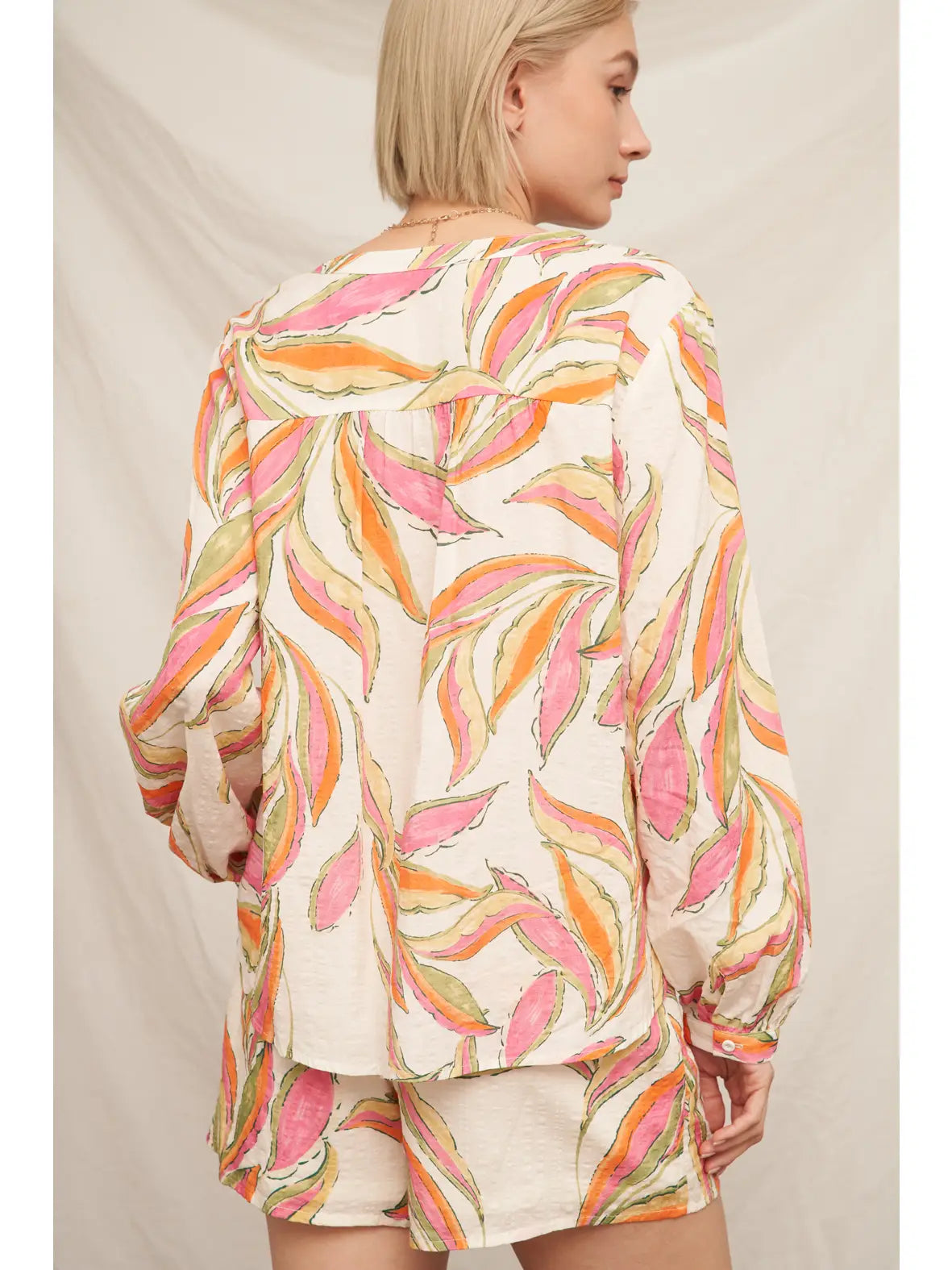 Printed Long Sleeve V-Neck Blouse