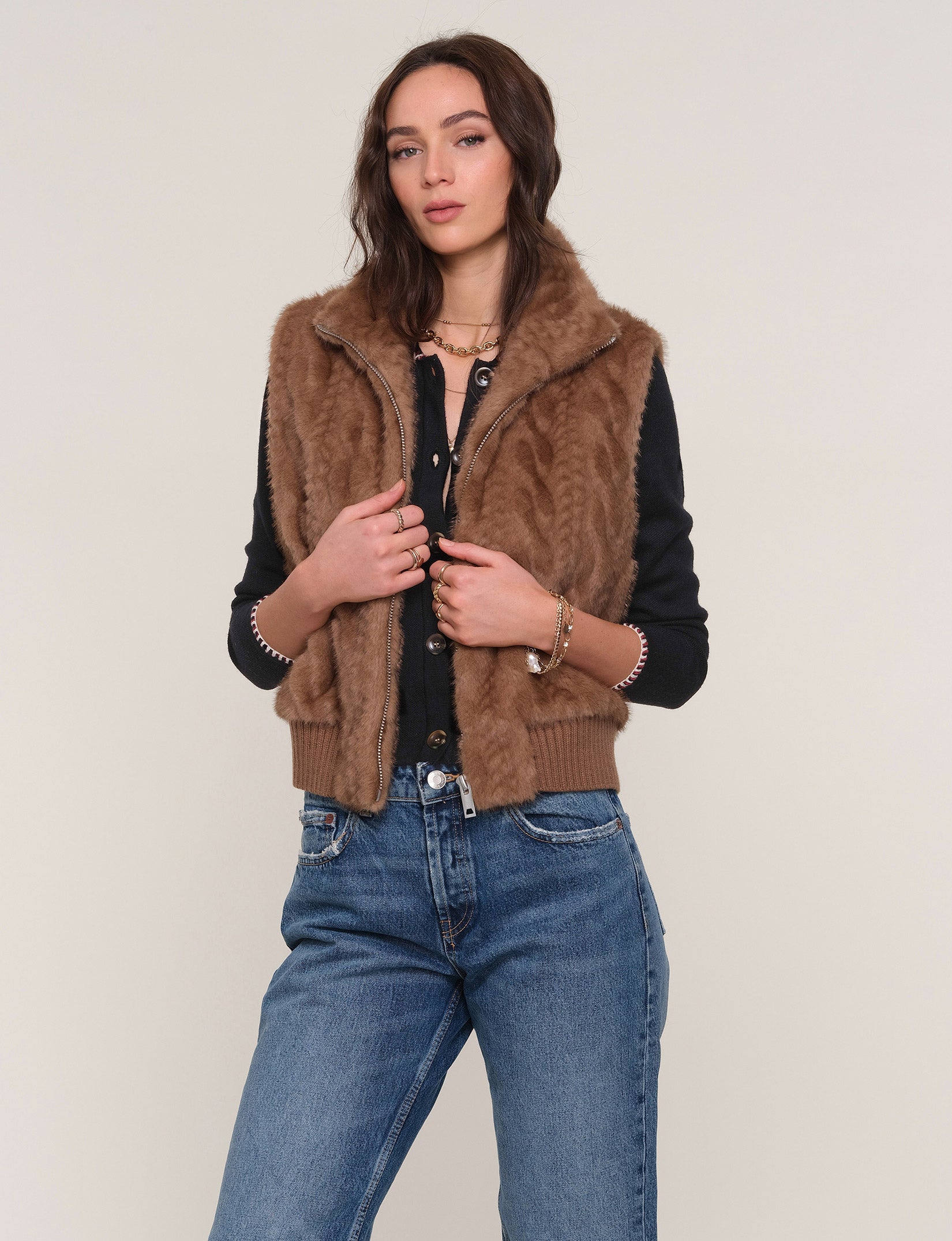 Liana Vest