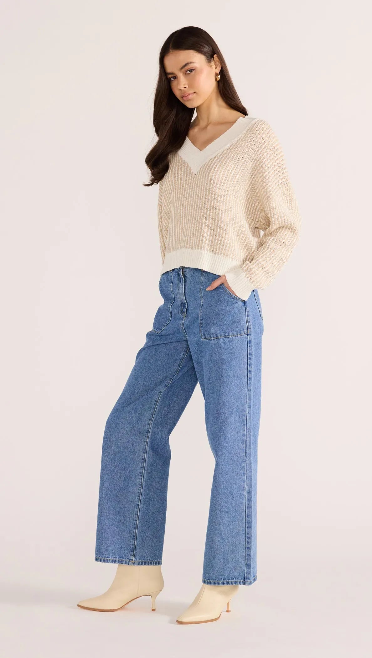 MEGAN V-NECK SWEATER