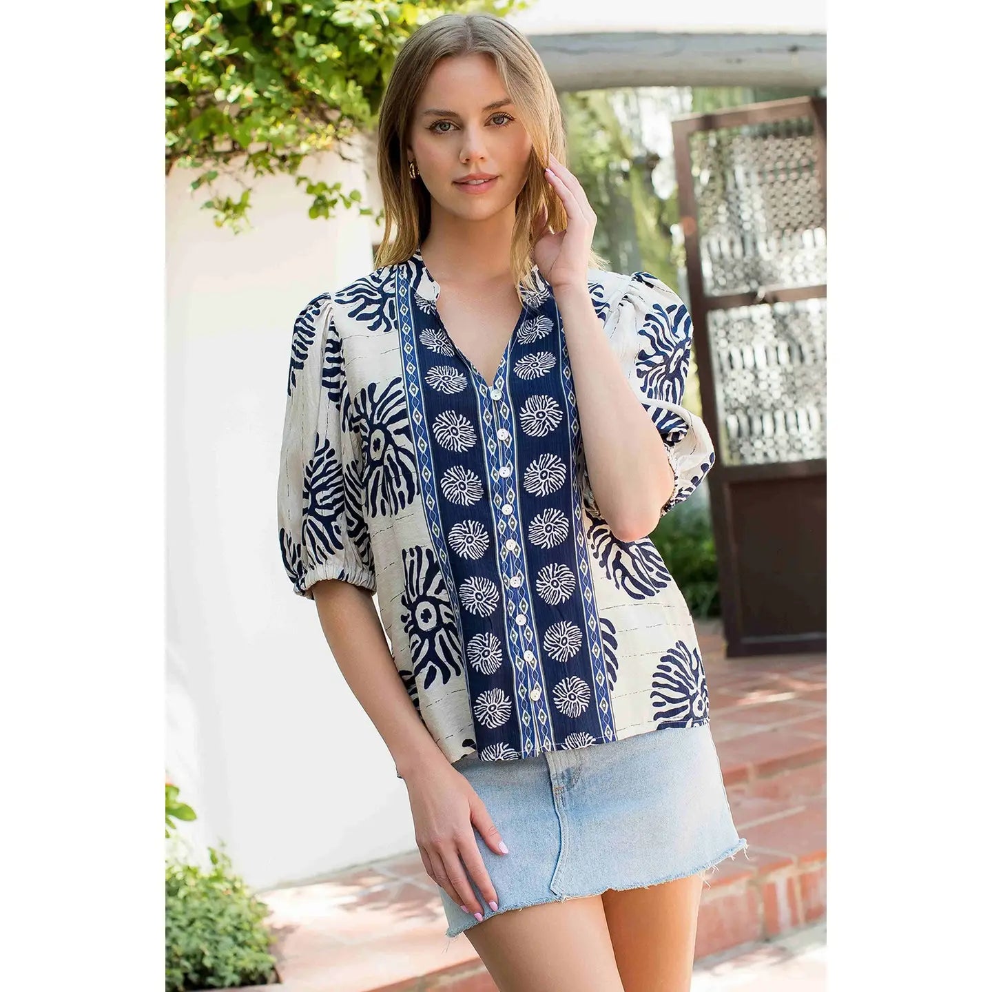 Puff Sleeve Button Front Abstract Print Top