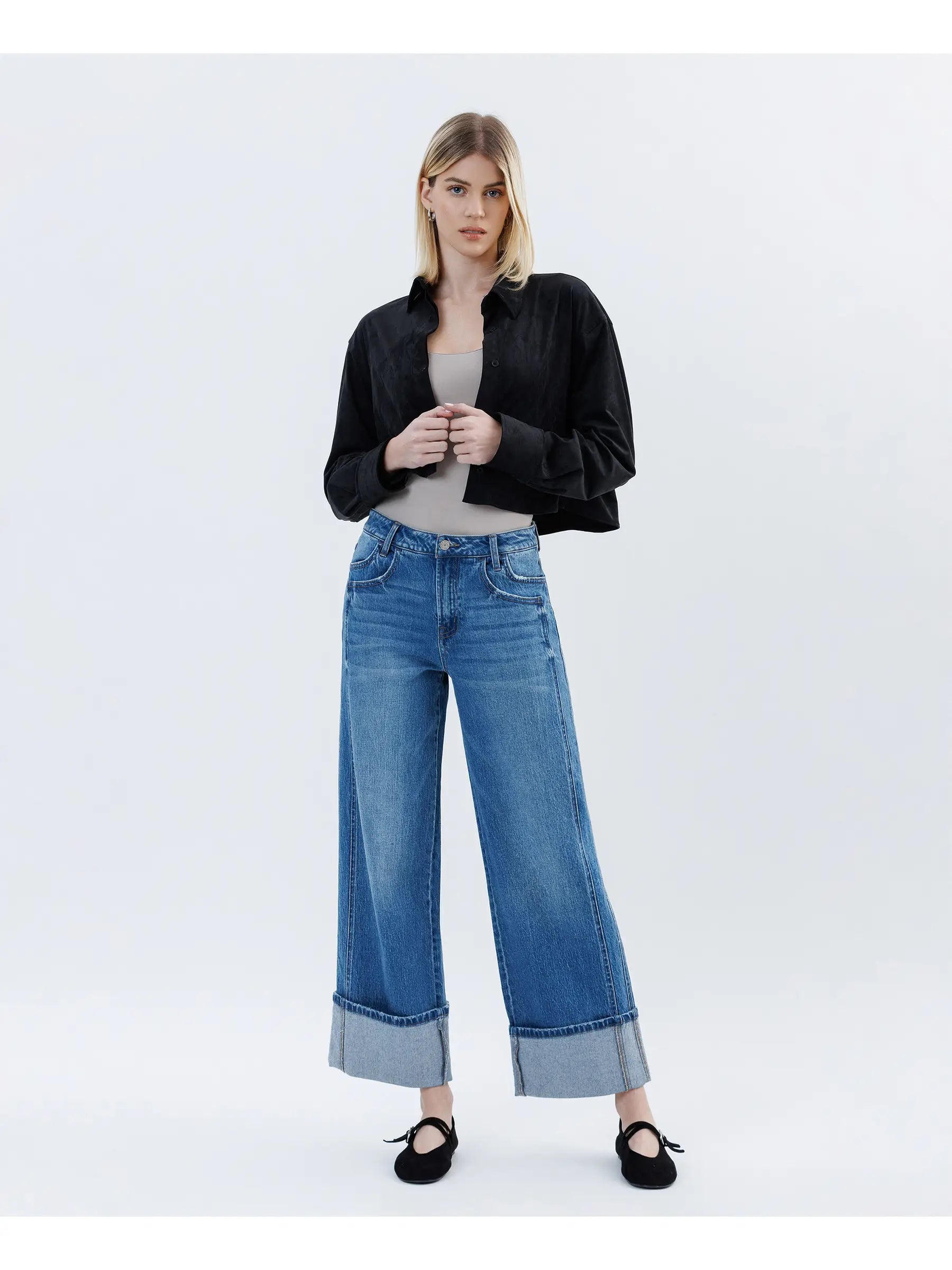 Super High Rise Cuffed Baggy Wide Jeans