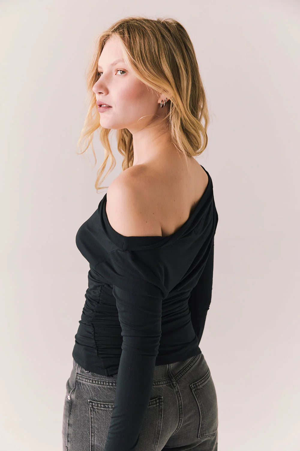 Ivy Black Long Sleeve Top – Off-the-Shoulder Fitted Shirt in True Black
