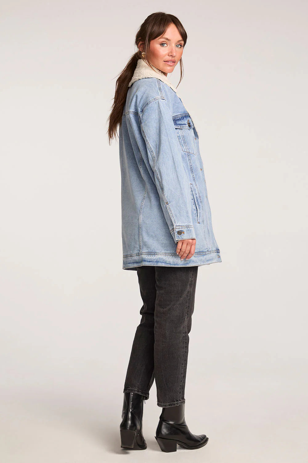 Elysia Jacket