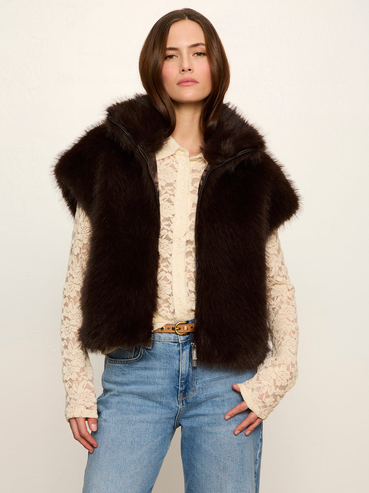 SILKY FUR VEST ARCTIC HARE