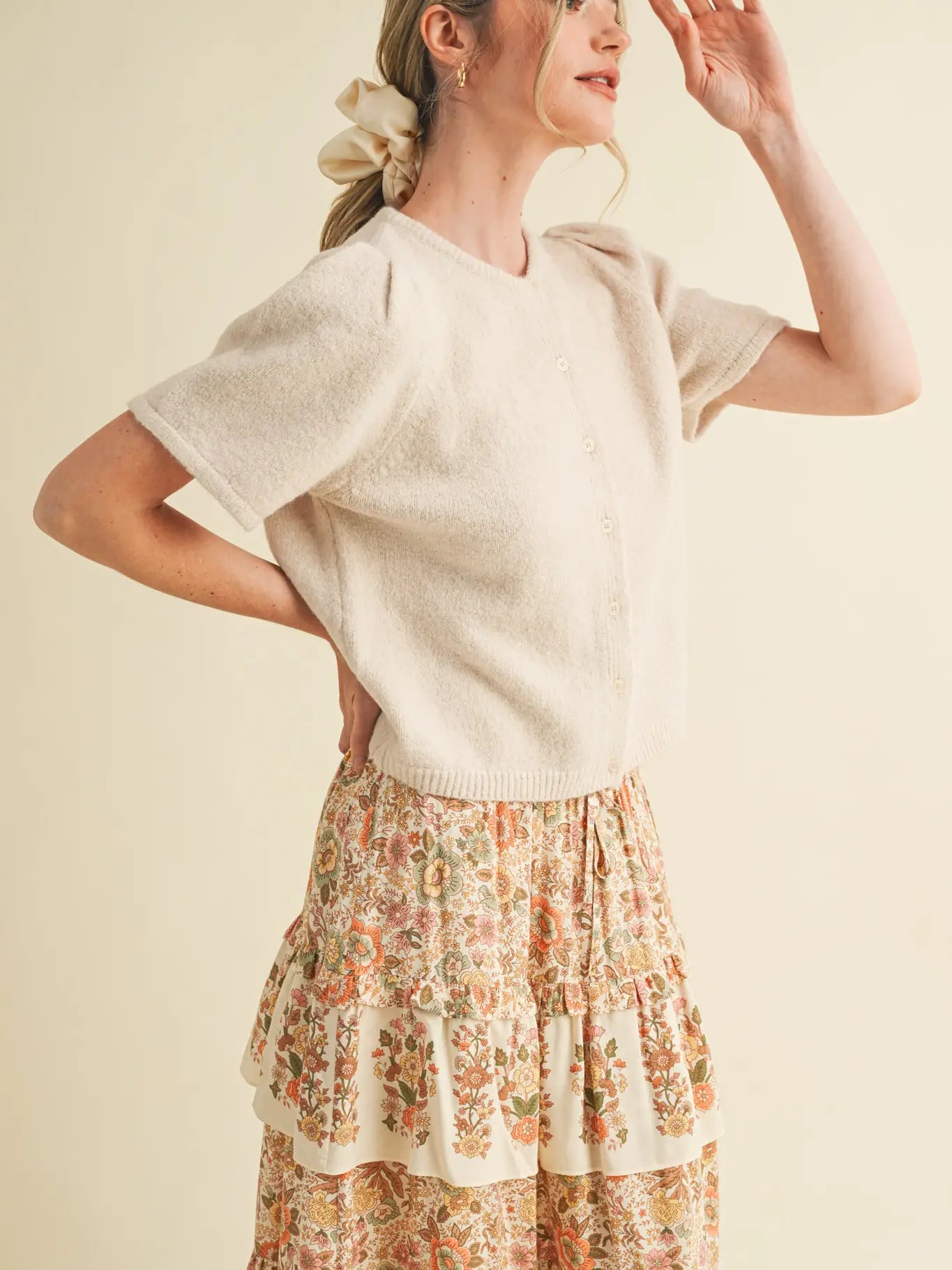 Short Puff Sleeve Sweater Cardigan