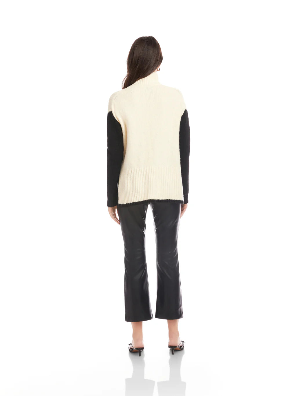 COLETTE TURTLENECK SWEATER