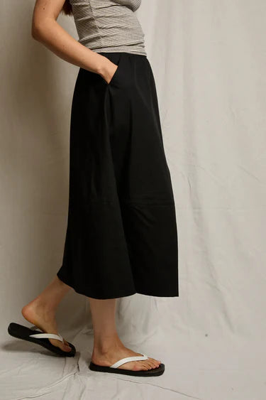 minka
poplin a-line skirt with pockets