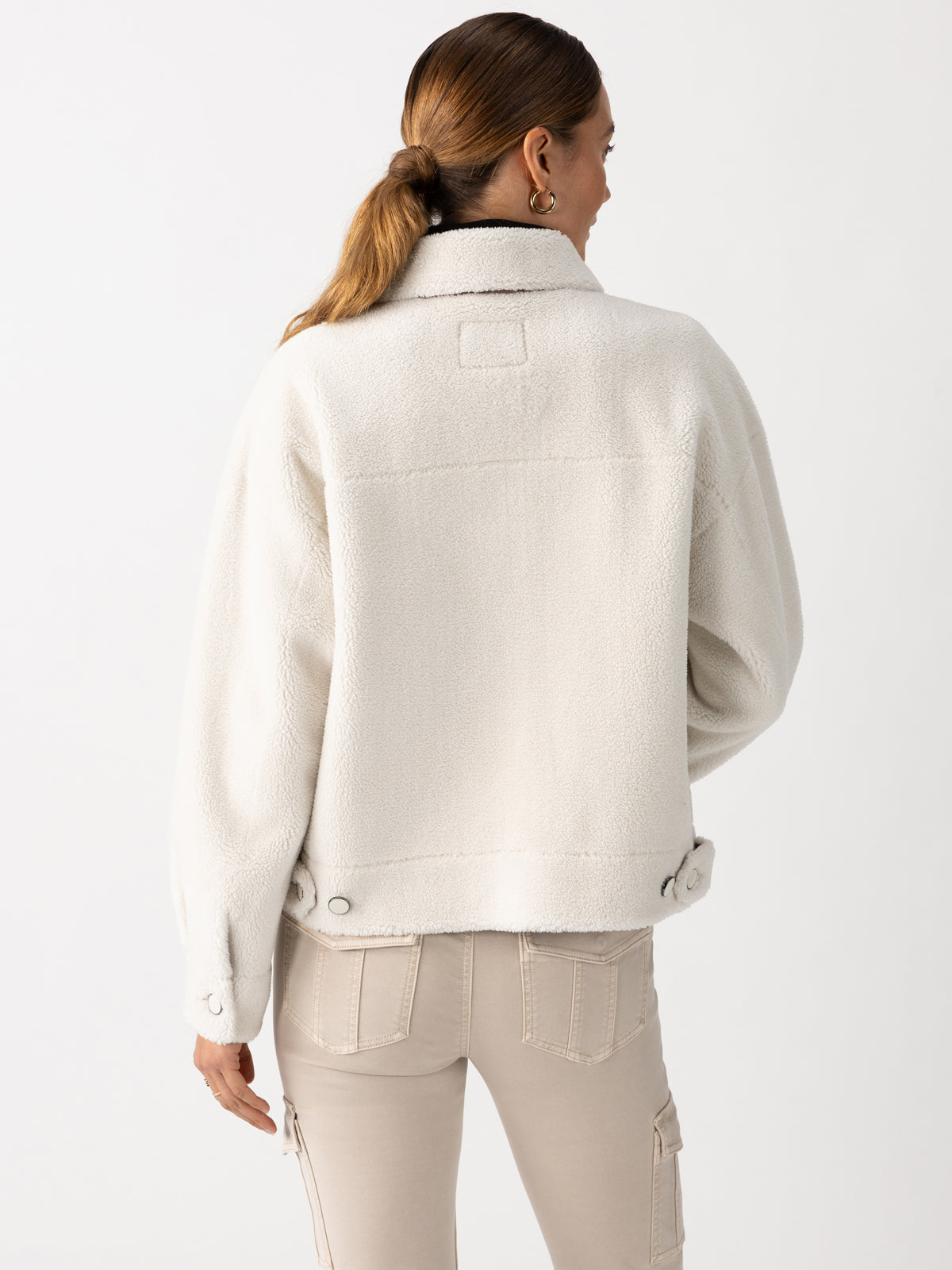 COZY SHERPA SHACKET CHALK