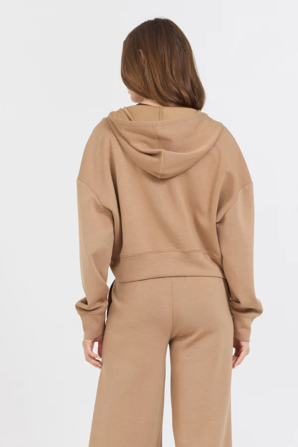 CARAMEL CLOUD FLEECE CROP ZIP UP