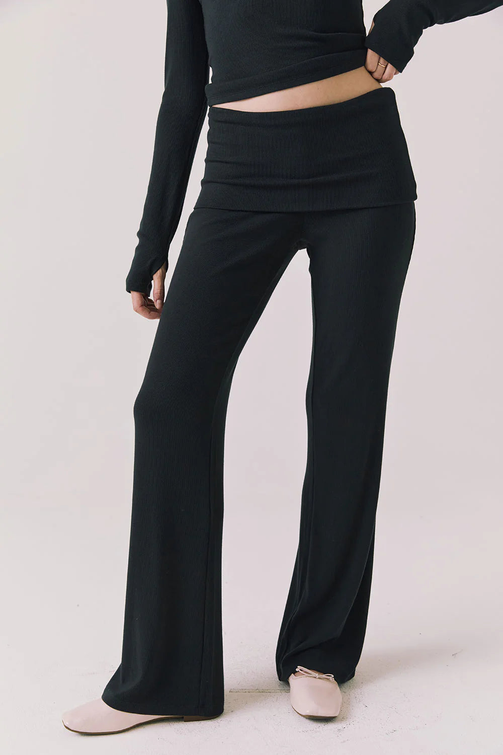 Mantra True Black Legging