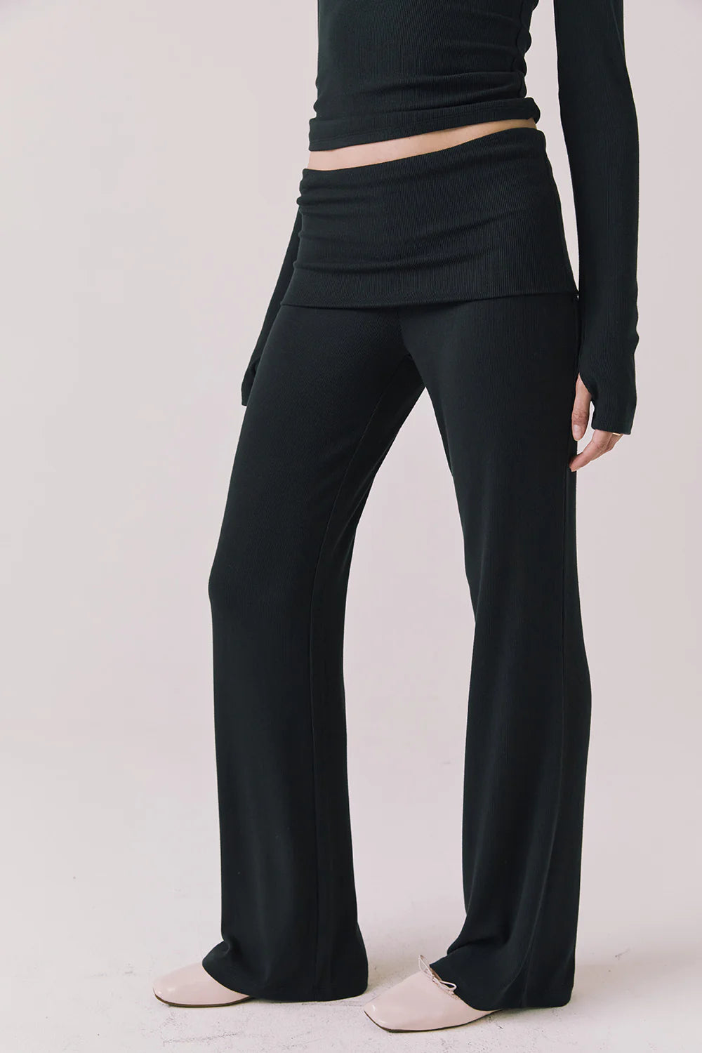 Mantra True Black Legging
