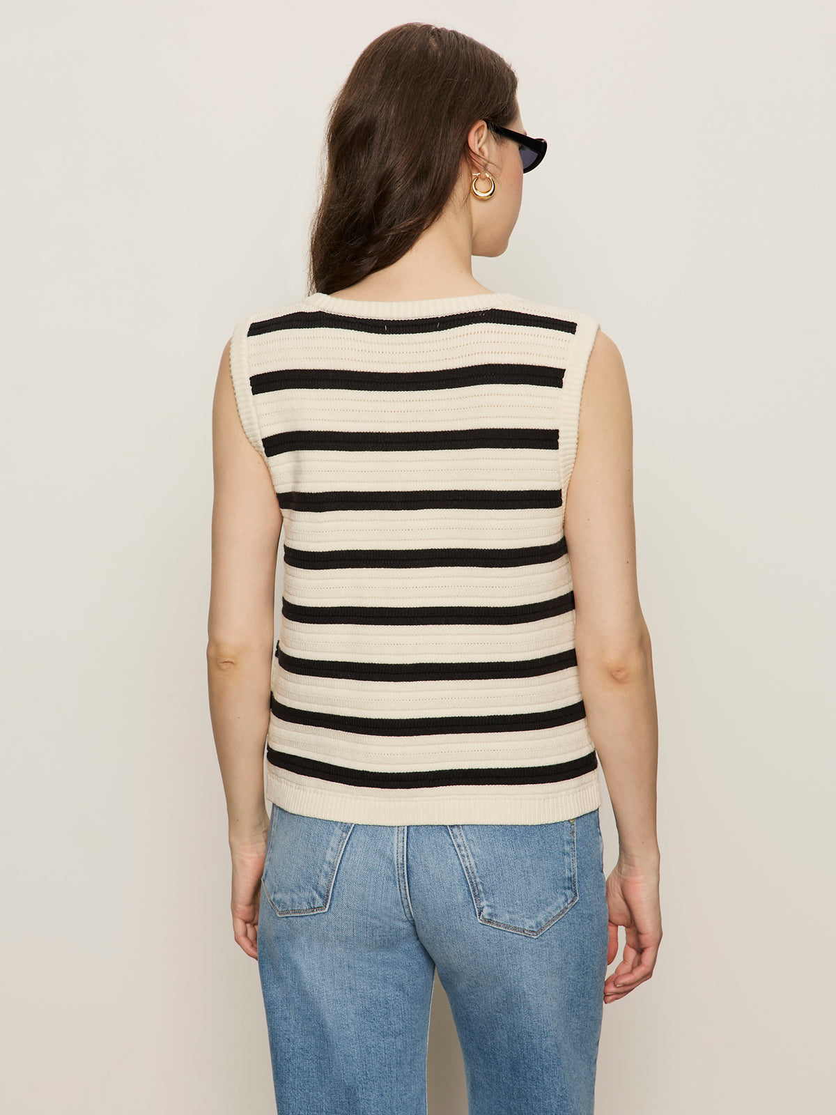 TEXTURED SWEATER VEST MACRAME/ BLACK STRIPE 3