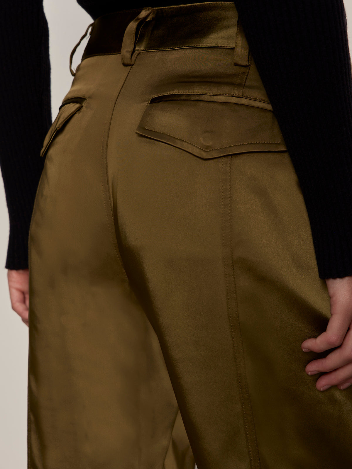 SAHARA SATIN TAPERED PANT DIRTY MARTINI