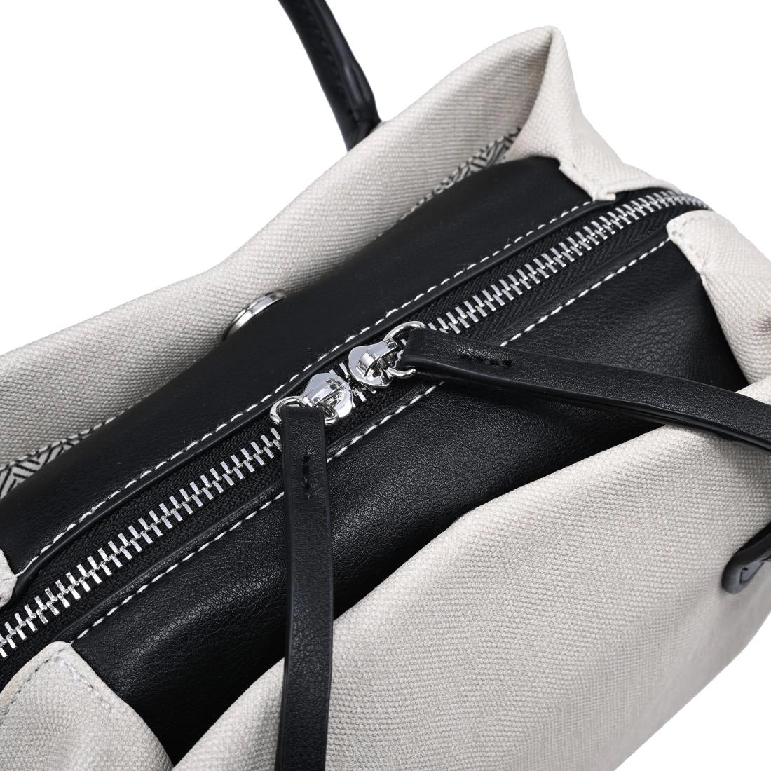 Logan Crossbody