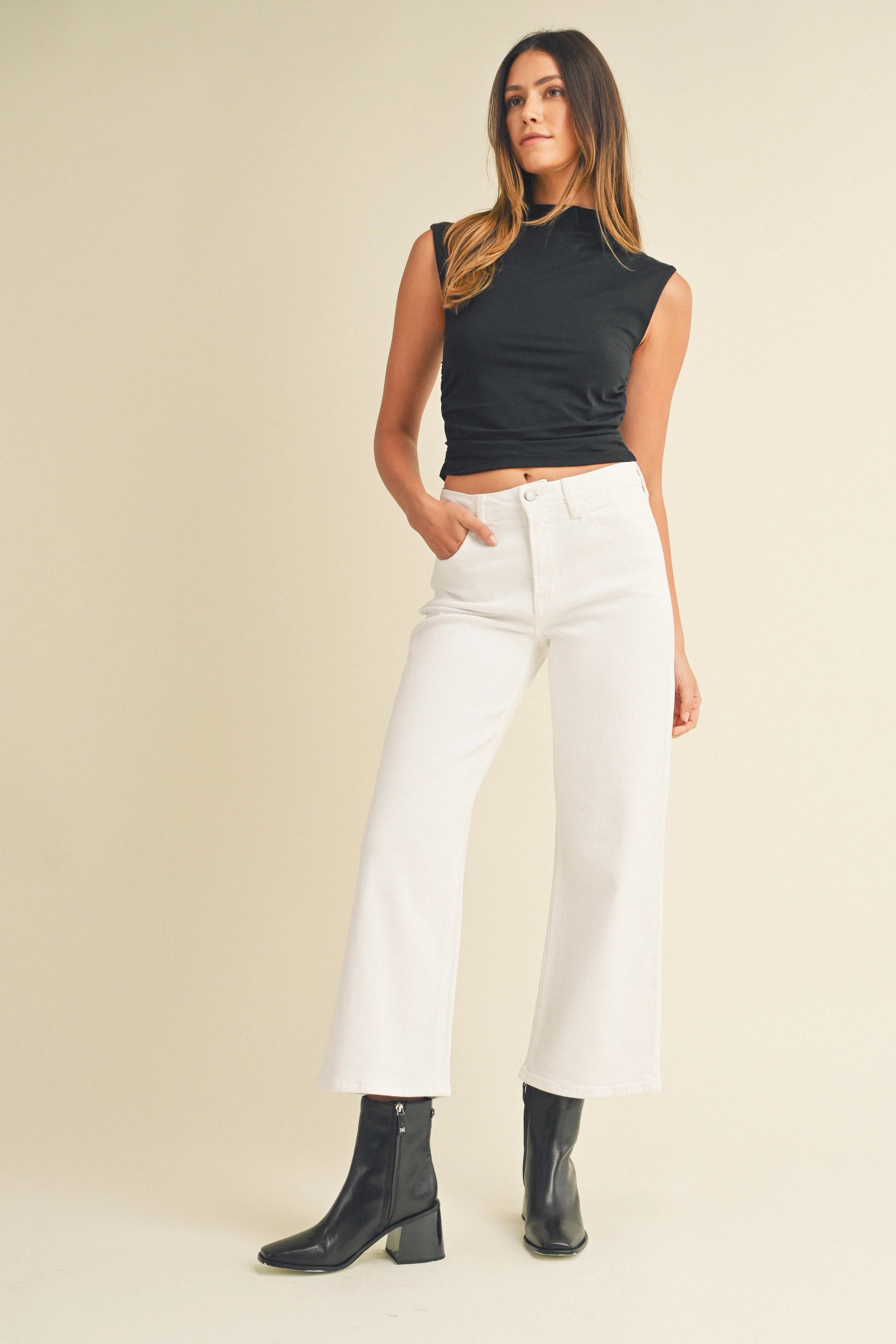 The Slim Wide Leg