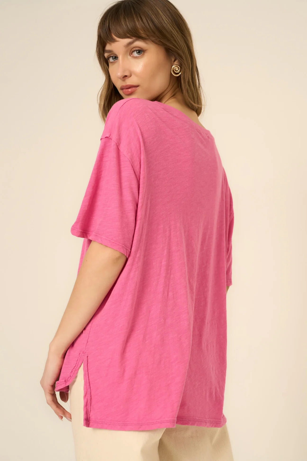 LOLA SHEER SIDE SLIT RELAXED TEE - LOVE POTION PINK